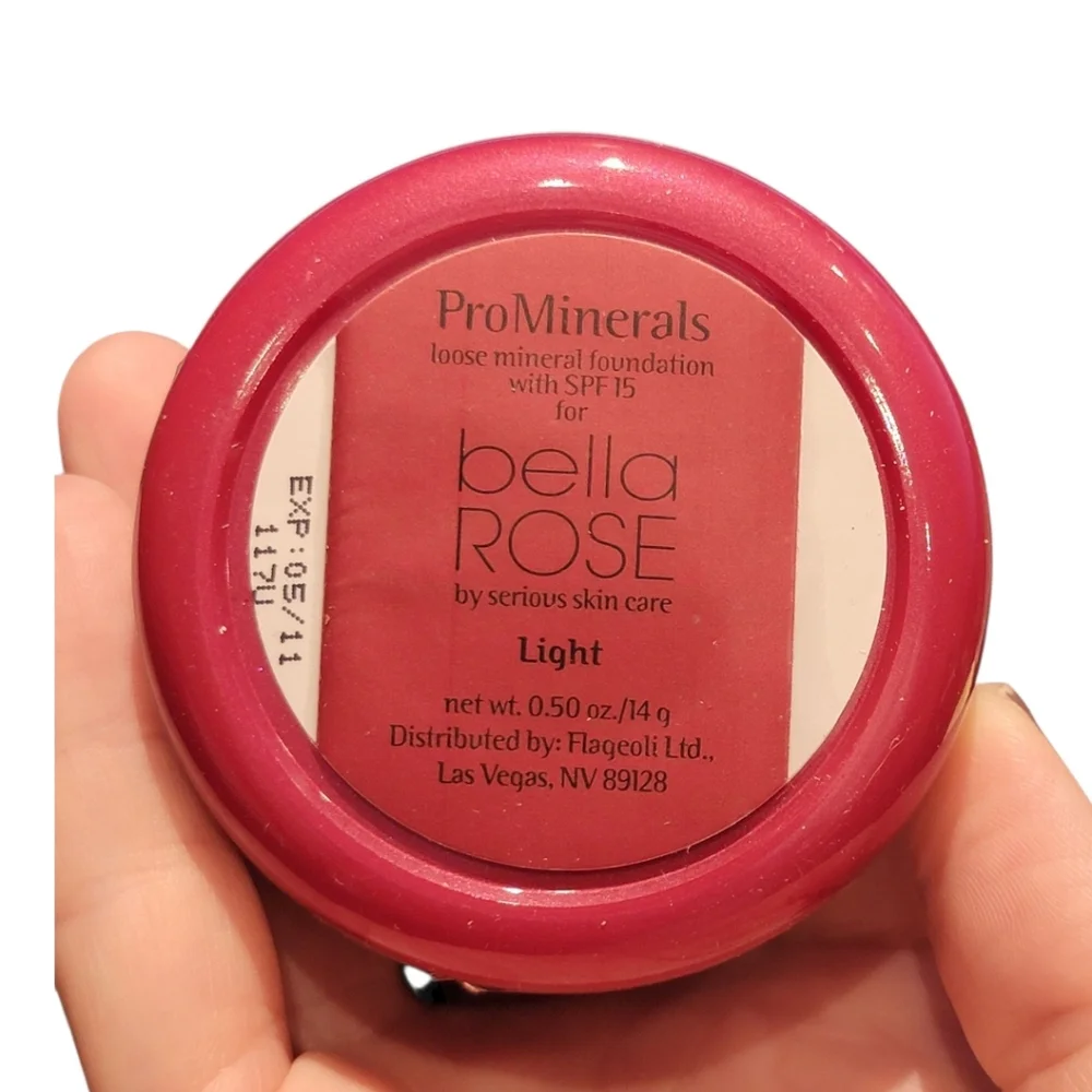 Serious Skincare Bella Rose ProMinerals Makeup Loose‎ Mineral Foundation - Light